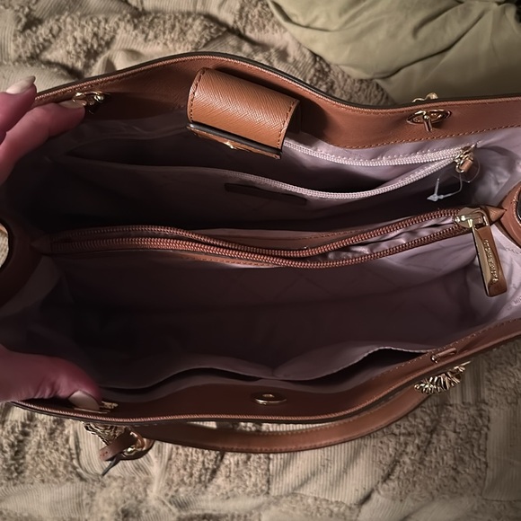 Michael Kors Handbag - Picture 2 of 3